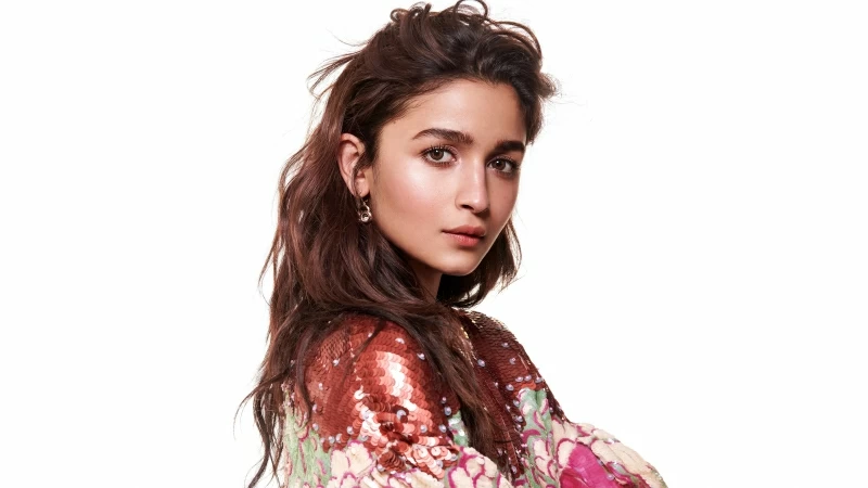 Alia Bhatt 4K 5K Wallpaper