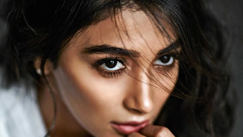 Pooja Hegde Wallpaper