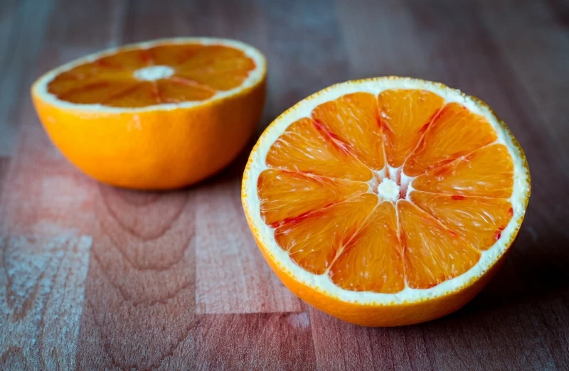 Orange Cut On The Table Wallpaper