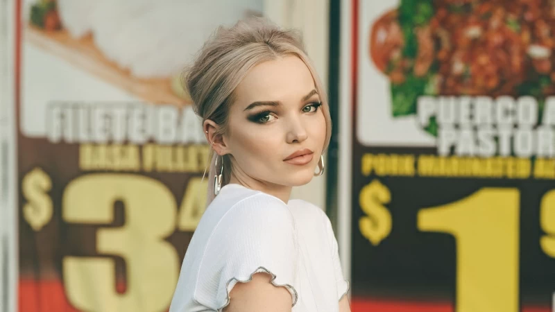 Dove Cameron 1883 Magazine 2020 Wallpaper