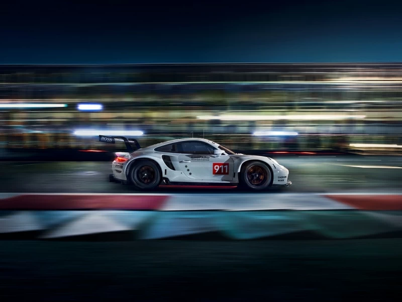 Porsche 911 RSR Side View 4k Wallpaper