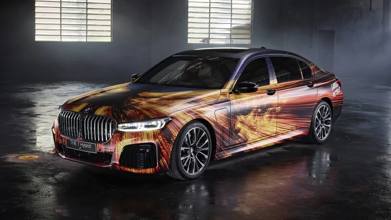 BMW 745e xDrive M Sport Art Car by Gabriel Wickbold 2020 4K Wallpaper