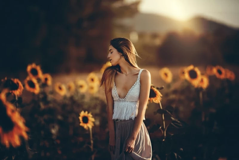 Girl Sunflower Field 4k Wallpaper