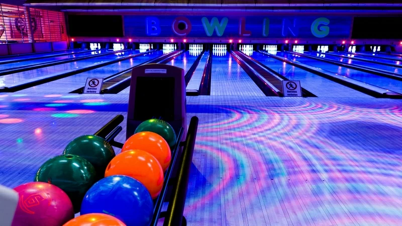 Club Bowling Balls 4K HD Wallpaper