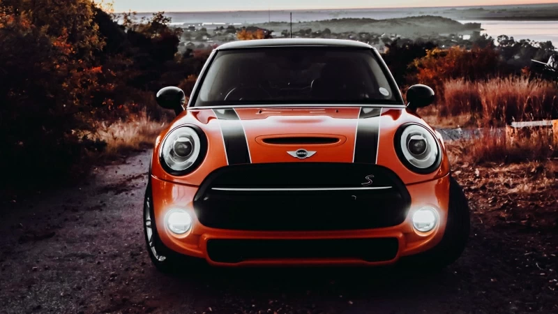 Mini Cooper Car Headlight Glow 4K HD Wallpaper