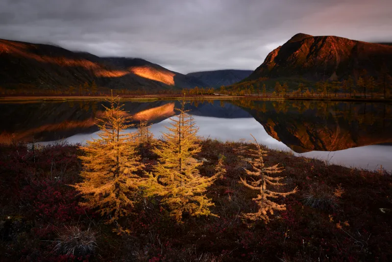 Autumn Lake Reflections Fall Clouds Nature Russia Wallpaper