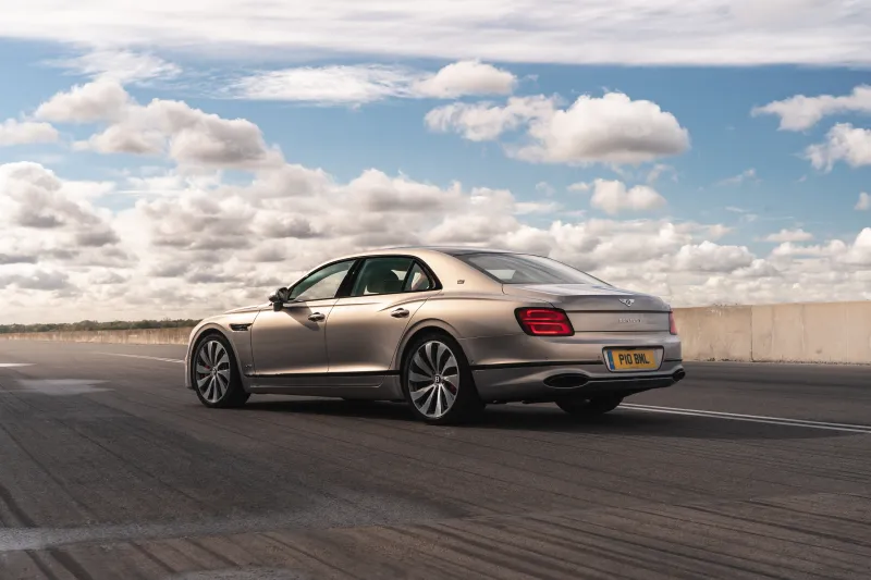 Bentley Flying Spur Blackline Rear 5k Wallpaper