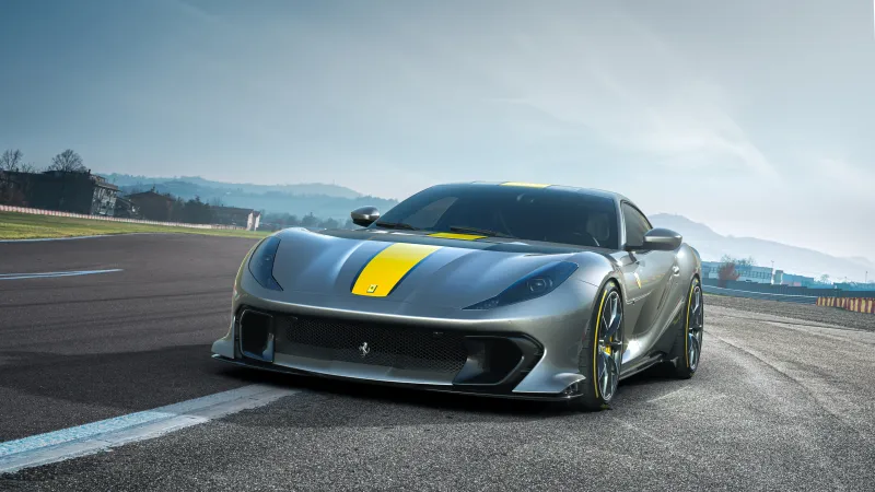 Ferrari 812 Superfast Versione Speciale V12 Wallpaper