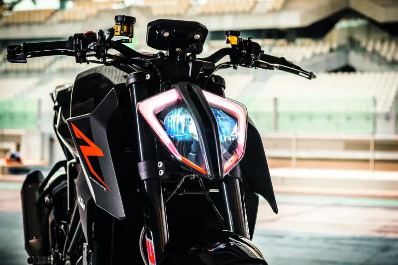 KTM 1290 Super Duke Front View Wallpaper