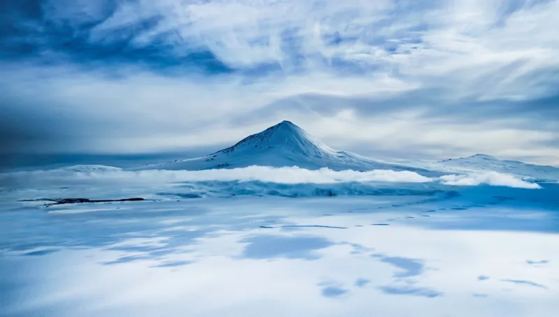 Mount Erebus On Antarctica Wallpaper