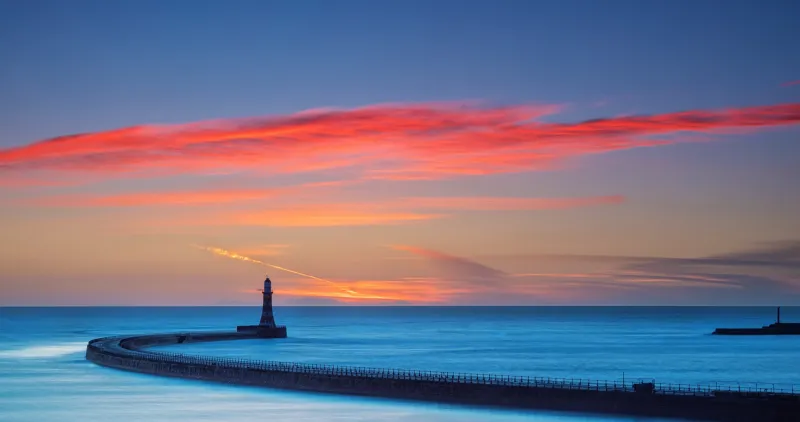 Sky Colorful Sea Lighthouse Wallpaper