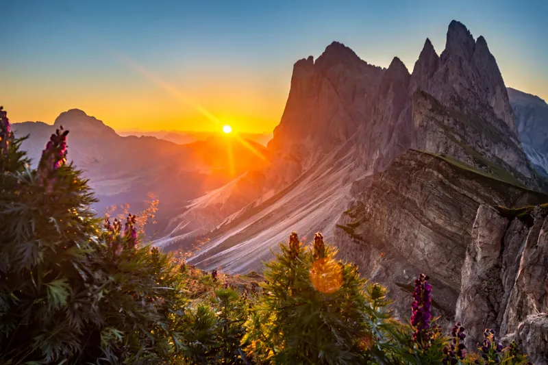 Sunrise At The Dolomites Italy Wallpaper