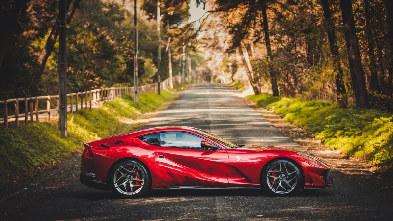 Ferrari 812 Wallpapers