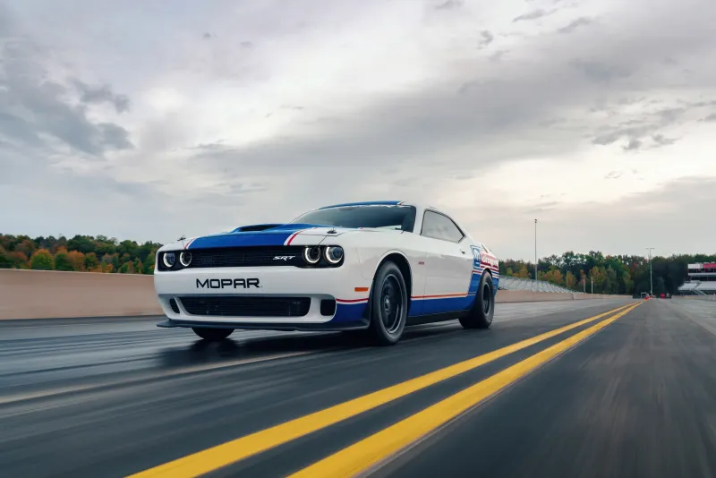 2021 Dodge Challenger Mopar Drag Pak Wallpaper