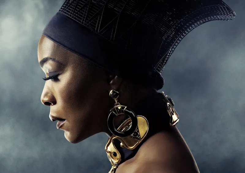 Angela Bassett In Black Panther Poster 5k Wallpaper