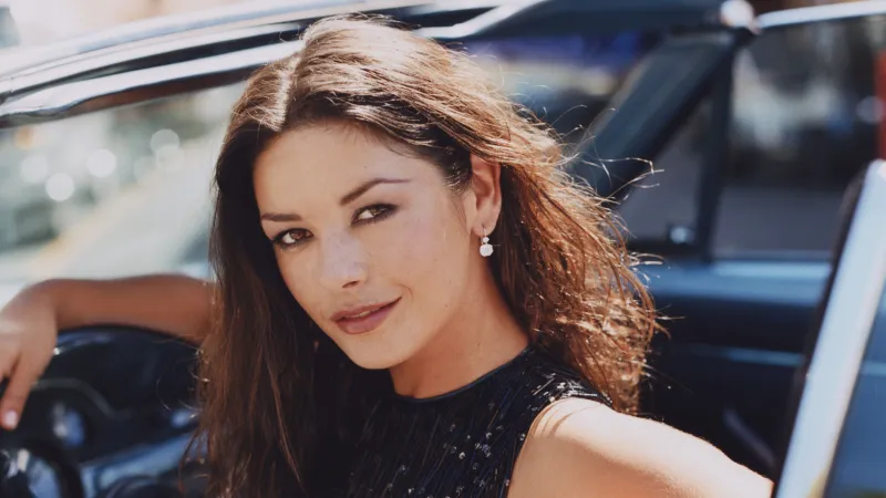 Catherine Zeta Jones 4k Wallpaper