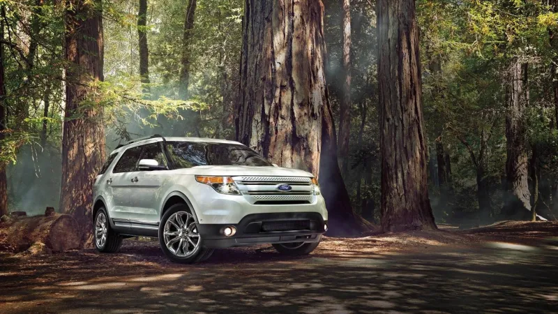 Ford Explorer 2016 Wallpaper