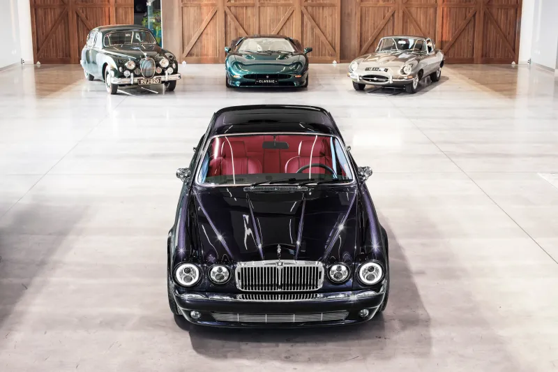 Jaguar XJ6 By Jaguar Land Rover Classic Wallpaper