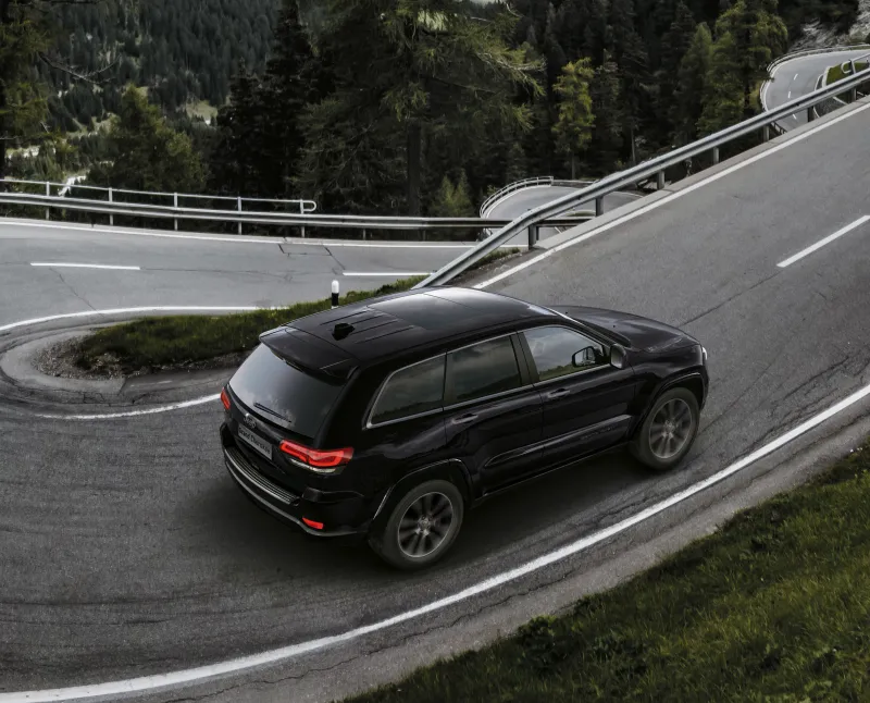 Jeep Grand Cherokee S 2018 Rear Wallpaper