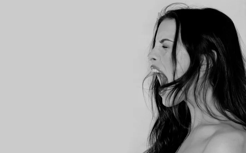 Liv Tyler Monochrome Photography Wallpaper