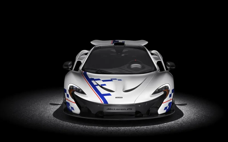 Mclaren P1 Front Look Wallpaper