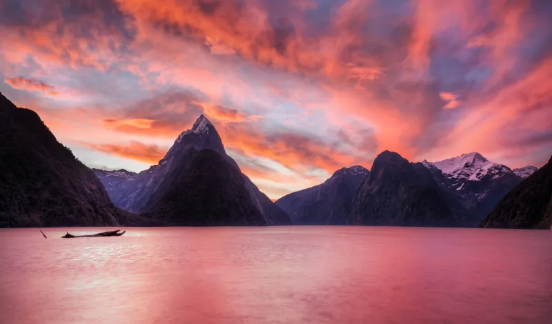 Milford Sound New Zealand Wallpaper