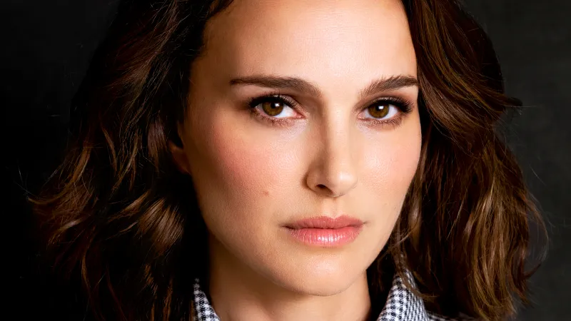 Natalie Portman Diorstandwithwomen Campaign 4k Wallpaper