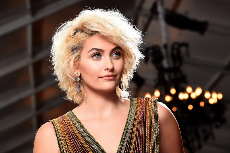 Paris Jackson Grammy 2017 Wallpaper