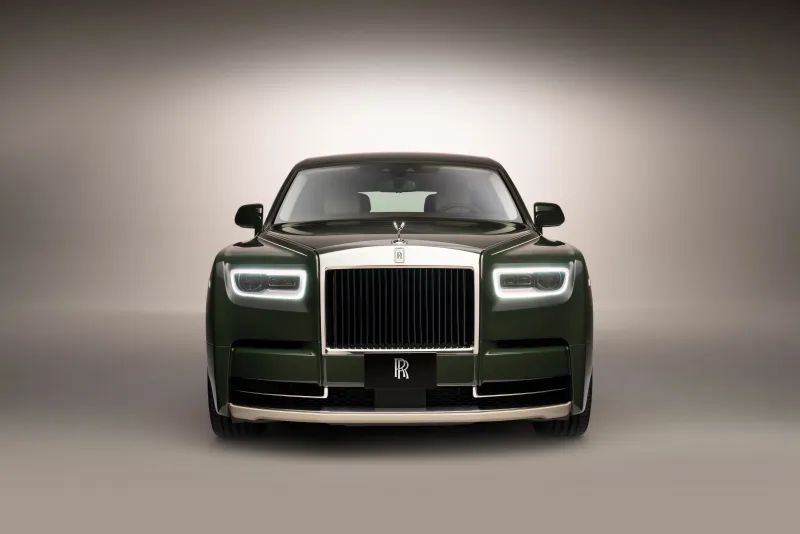 Rolls Royce Phantom EWB Oribe 8k Wallpaper