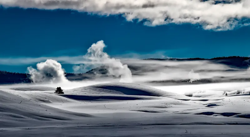 Yellowstone National Park Landscape View Wallpaper