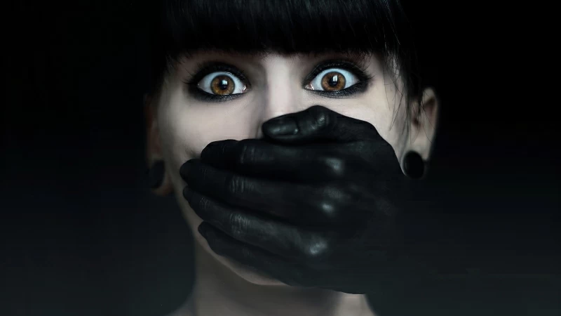 Dark Women Black Hand Brown Eyes Face 4K 5K HD Wallpaper