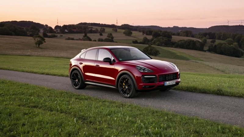 Porsche Cayenne GTS Coupe 2020 4K 5K HD Wallpaper