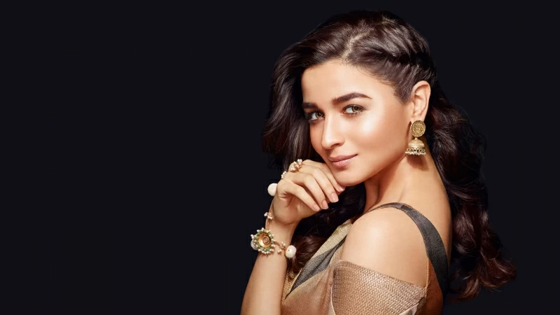 Alia Bhatt 4K 5K HD Wallpaper