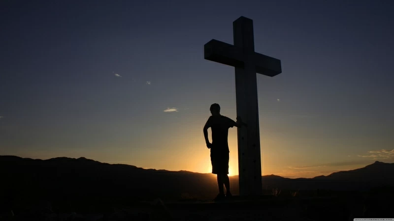 Man Standing With Jesus Cross 4K HD Wallpaper