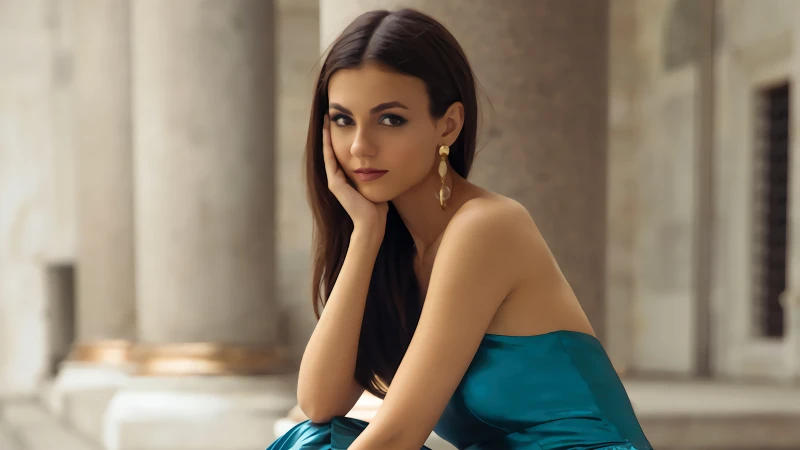 Victoria Justice Modeliste Magazine 5k Wallpaper