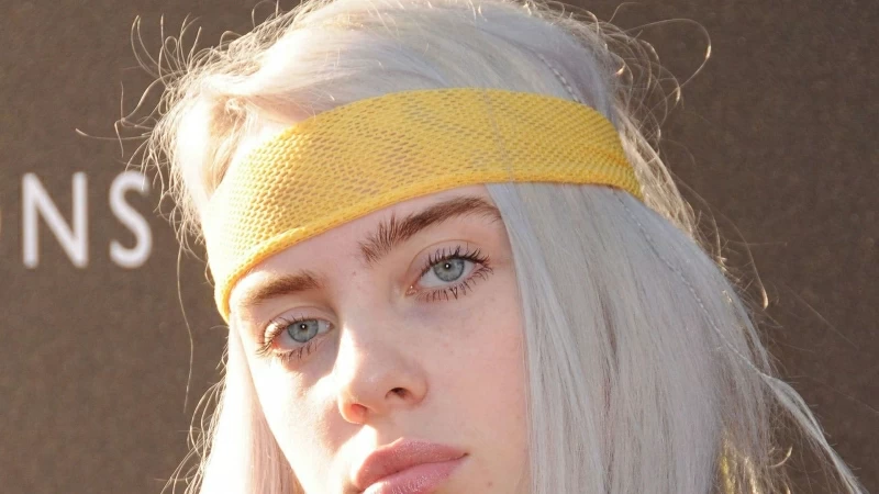 Billie Eilish HD Wallpaper