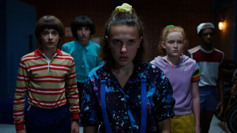 Stranger Things 17 4K 5K HD Wallpaper